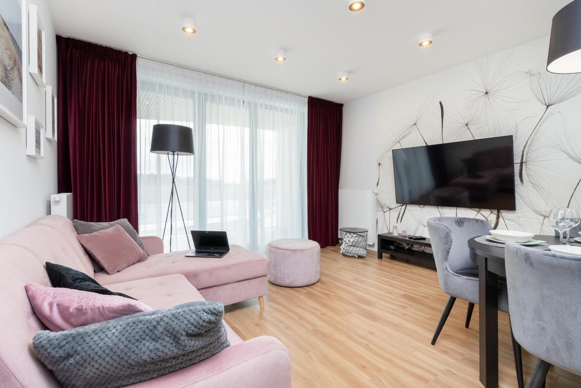 Tarasy Baltyku Piekny Parking & Duzy Balkon By Renters Prestige Huoneisto Gdańsk